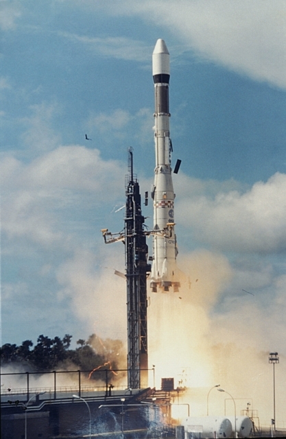 Premier lancement d&#039;Ariane 1 le 24 décembre 1979. Crédits : CNES/ESA, 1979